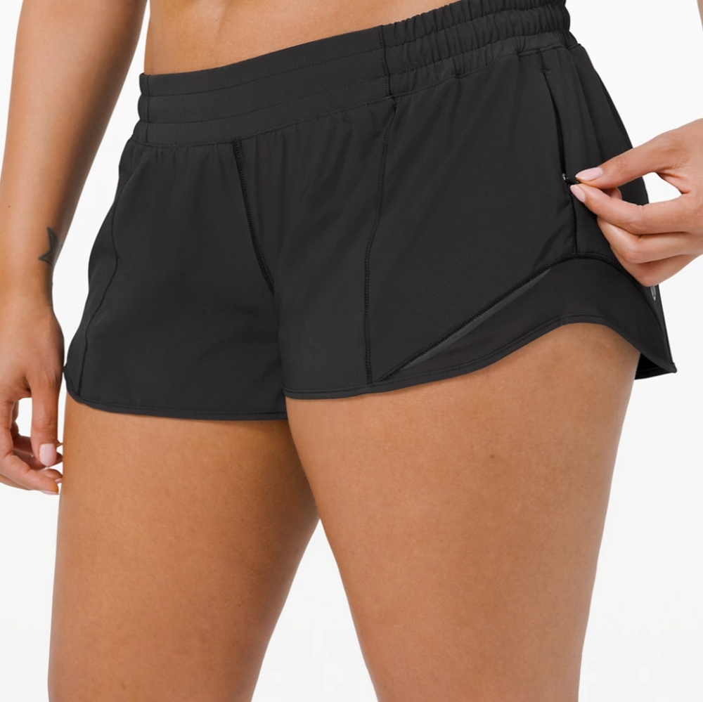 lululemon shorts hotty hot black -size 6